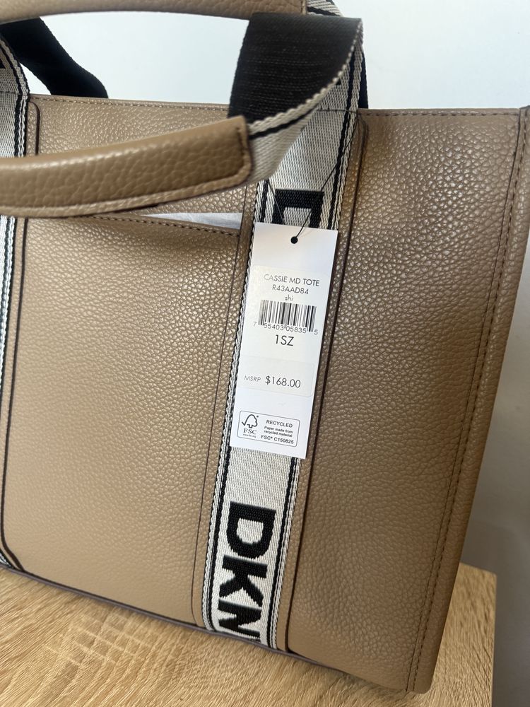 Nowa torebka DKNY - na dzień kobiet