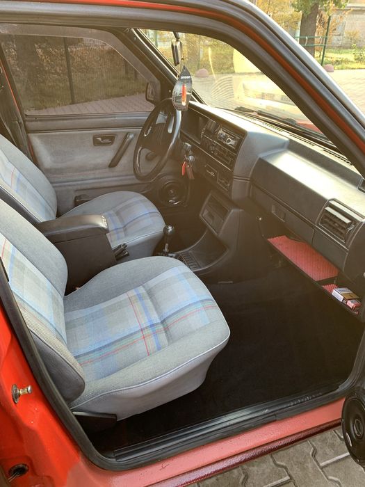 Продам Wv Golf 2 у комплекті R15 диски