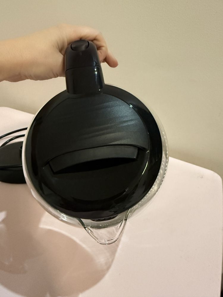 Nowy czajnik bezprzewodowy Led Waves wassekocher 2200W 1.7l