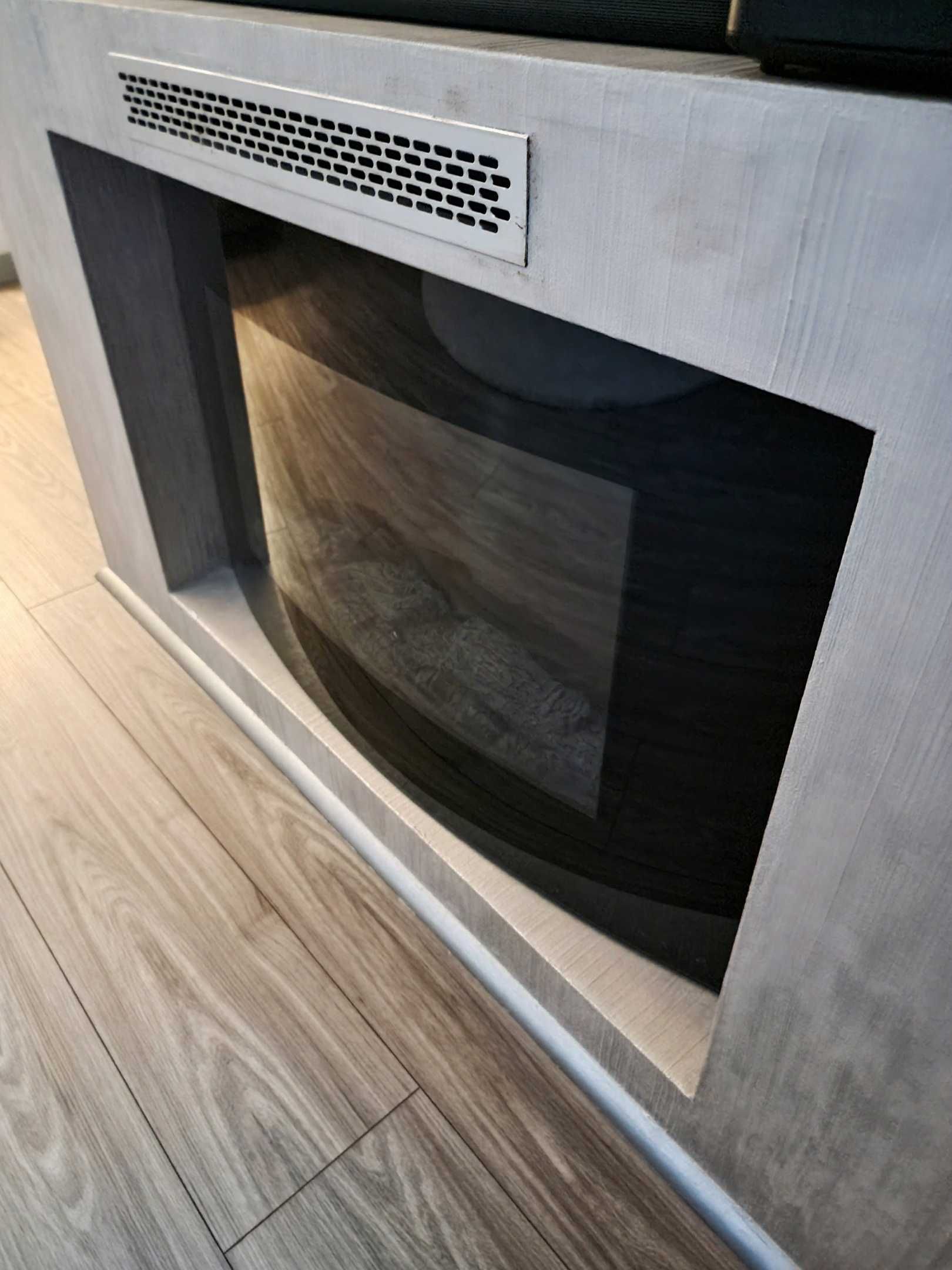 Kominek elektryczny 2 poziomy grzania 2000 W - stan super!