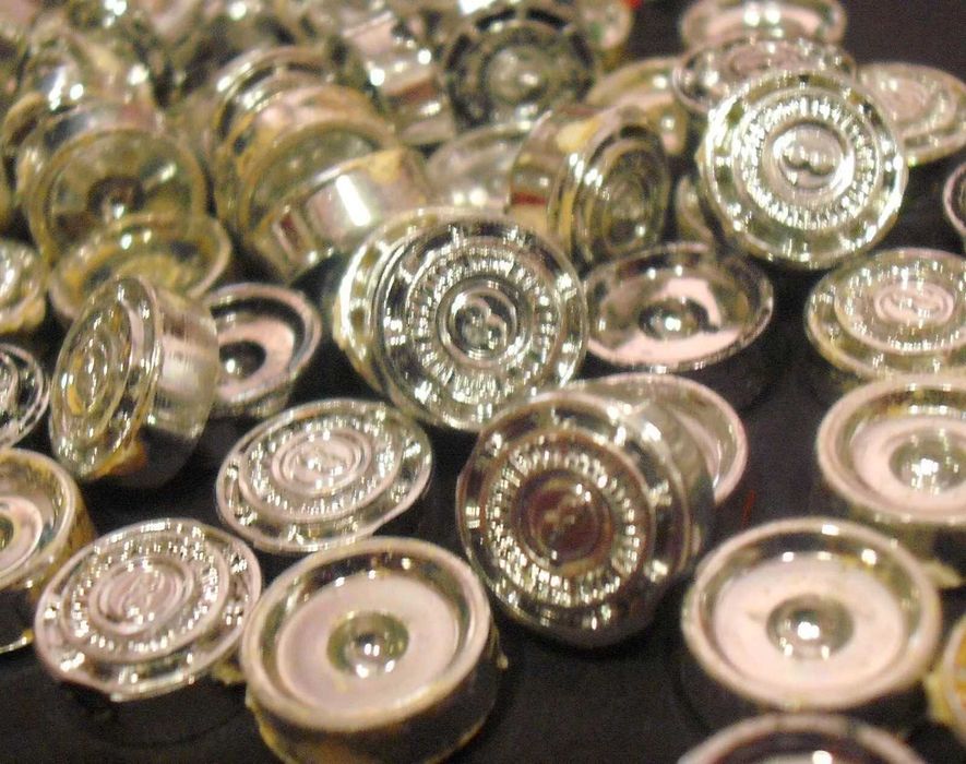 30 Tampões para rodas da VITESSE escala 1/43 - Antigos