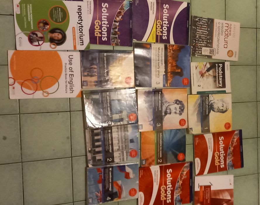 Książki do 2,3,4 klasy liceum