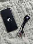 Nieużywany powerbank i przejściówka A, C, micro USB i Lightening