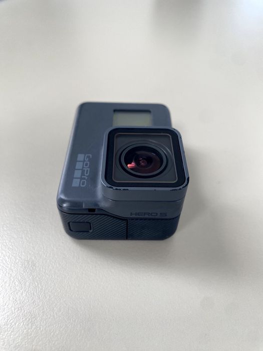 gopro hero 5 kamera + case