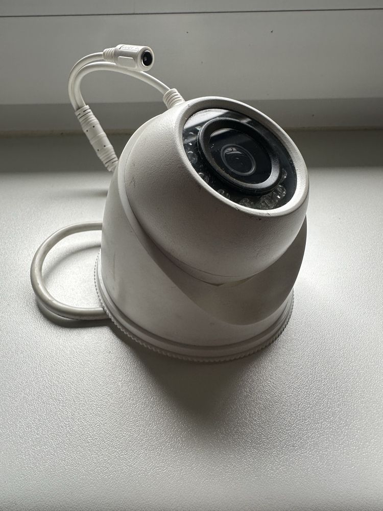 Kamery monitoringu x6 CCTV różne nowe