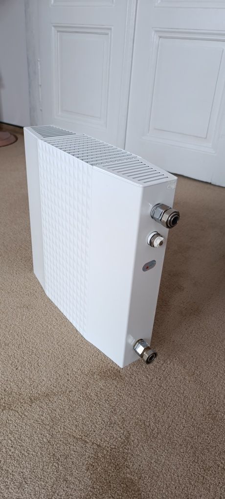Grzejnik Convector aluminiowy 40x40