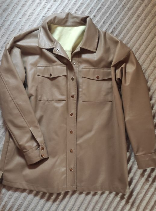 Куртка/рубашка экокожа. Бежевая куртка весна осень. Куртка екошкіра .
