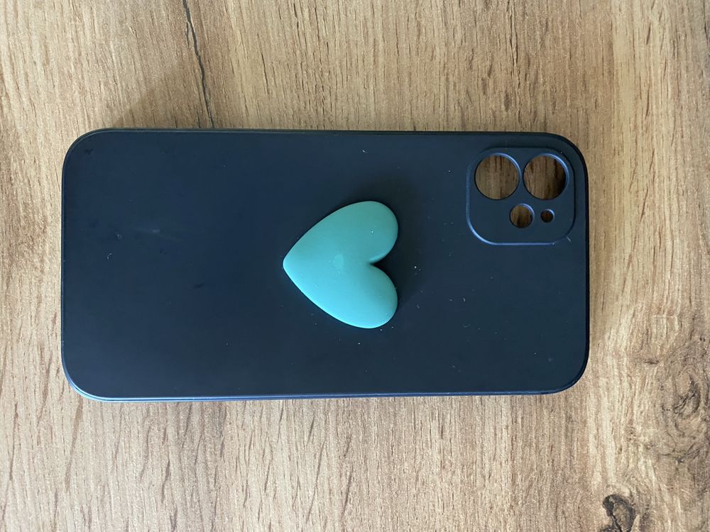 Чехол iphone айфон 11 б/у