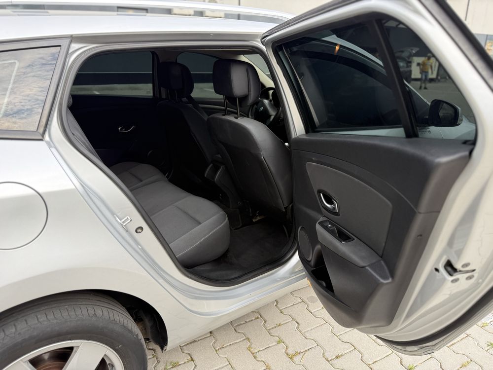 Renault Megane III 1.9 дизель