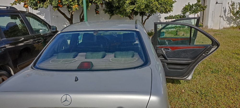 Mercedes E220D w210