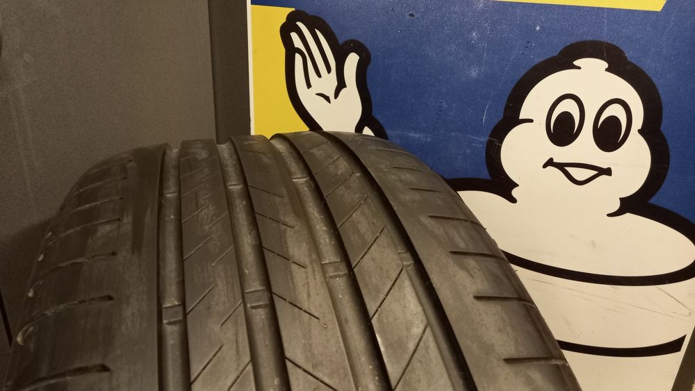 Opona Letnia Bridgestone Alenza 001 275/40 R22 107Y 1szt BMW