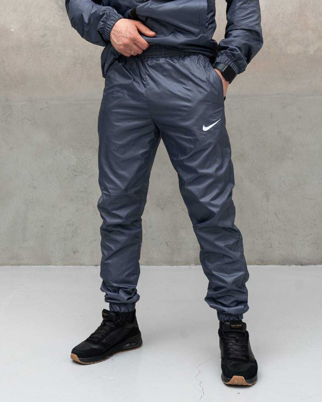 Спортивний костюм чоловічий з плащової тканини весняний осінній Nike