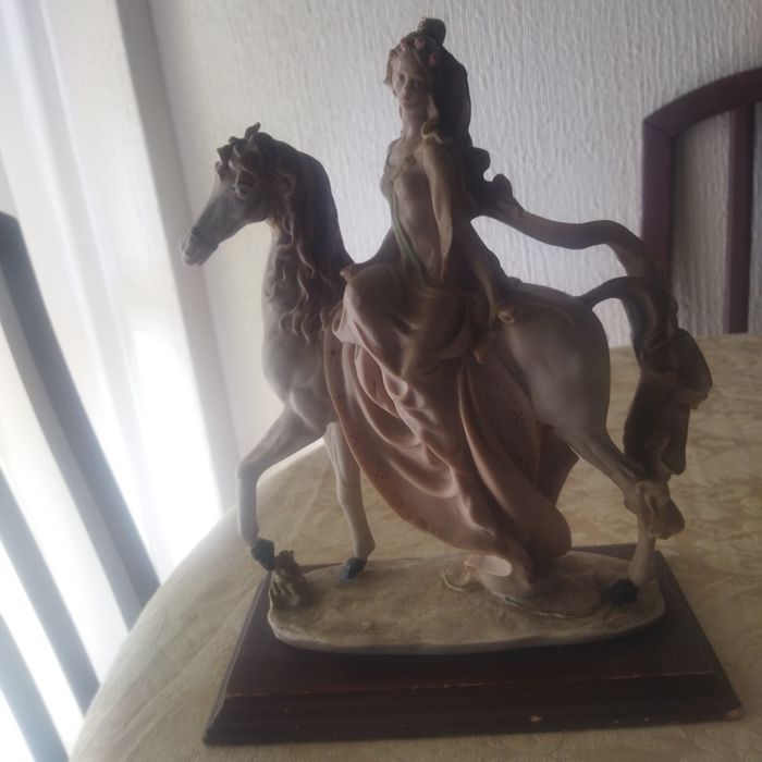 Estatueta de decoração