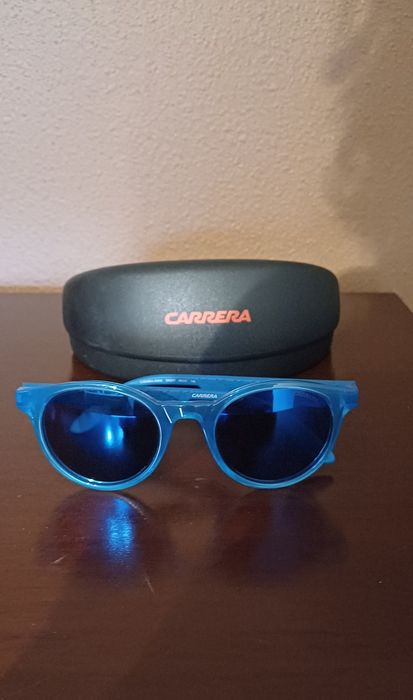 Carrera óculos de sol redondos