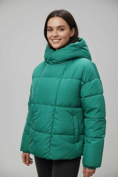 Объемная зелёная зимняя куртка оверсайз Primark, р. One Size