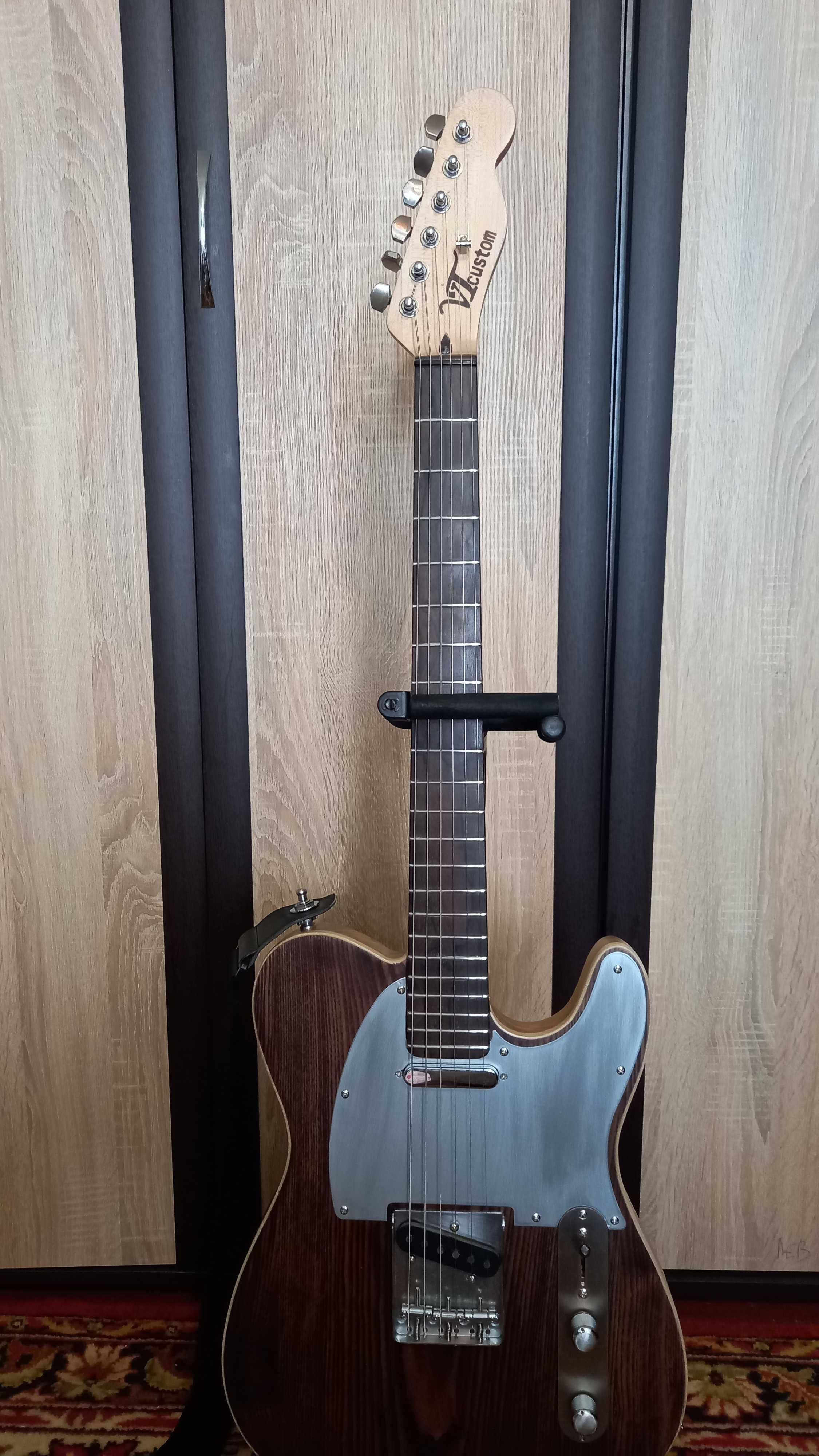 Продам fender telecaster