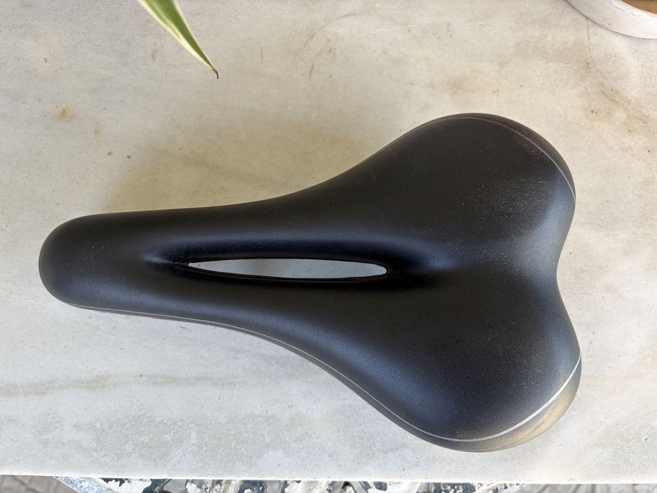 Selim de gel em bom estado