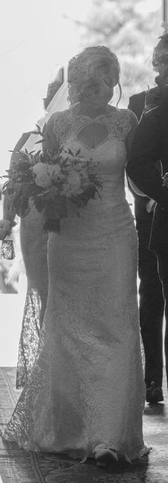 Suknia ślubna koronkowa Oryginalna syrenka z trenem