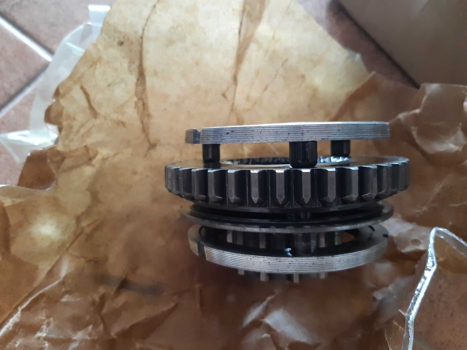Oryginalny Synchronizator 1 i 2 bieg Berlingo 2323.E3