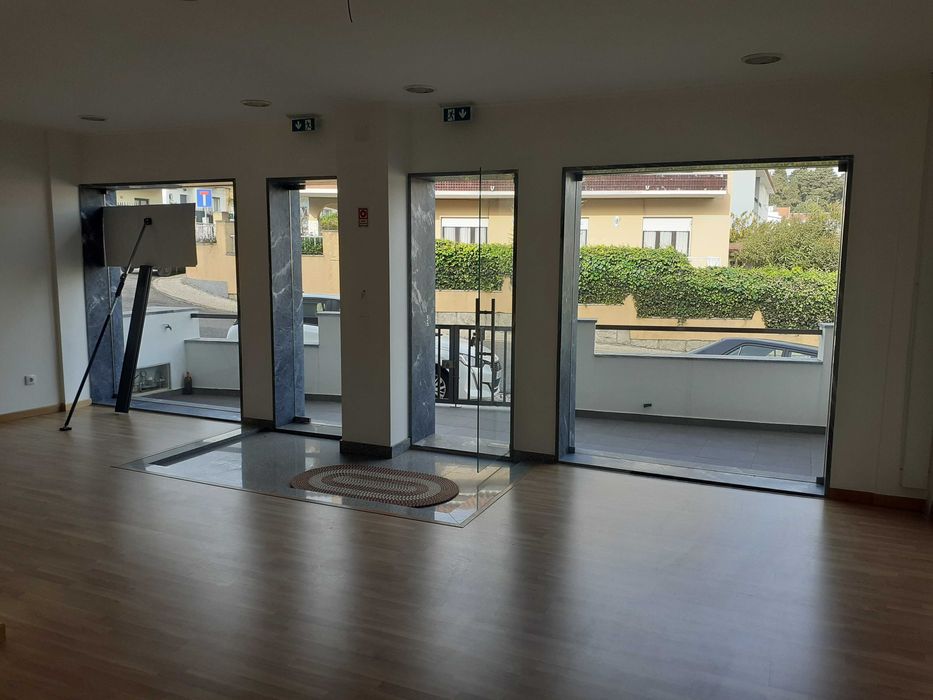 Loja em Cascais, São Domingos de Rana