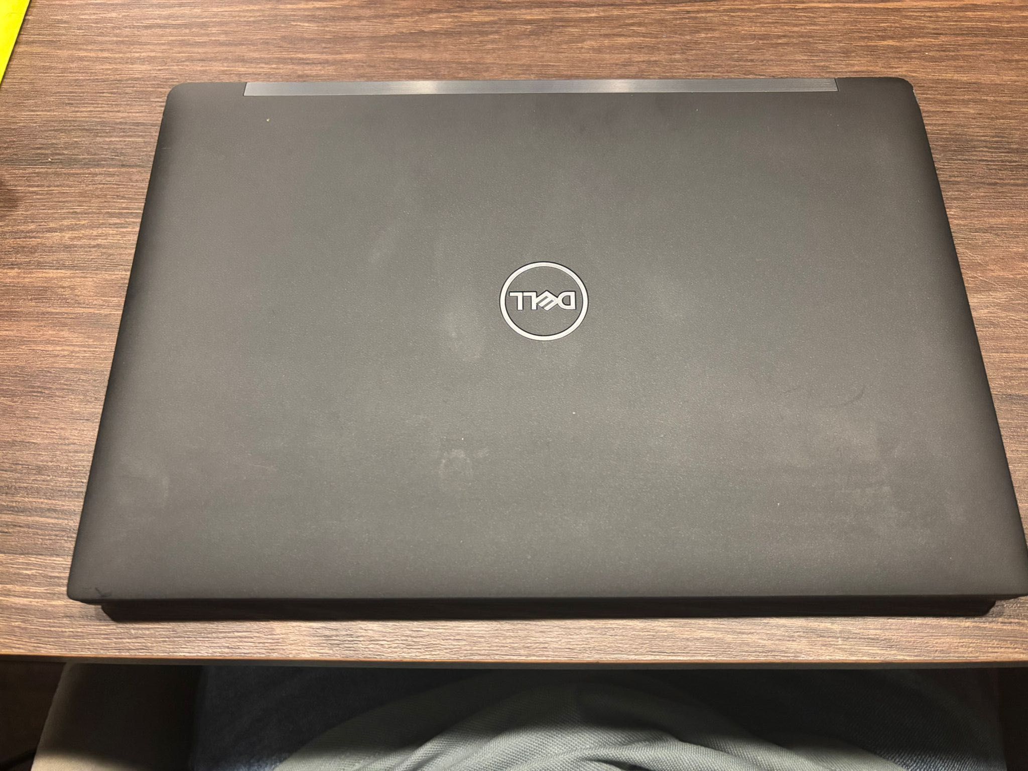 DELL Latitude 7390 / 8GB RAM / 512 GB Disco