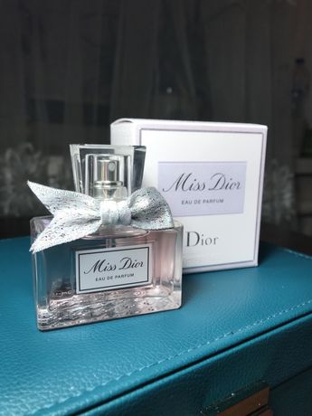 Духи Miss Dior Eau de Parfum