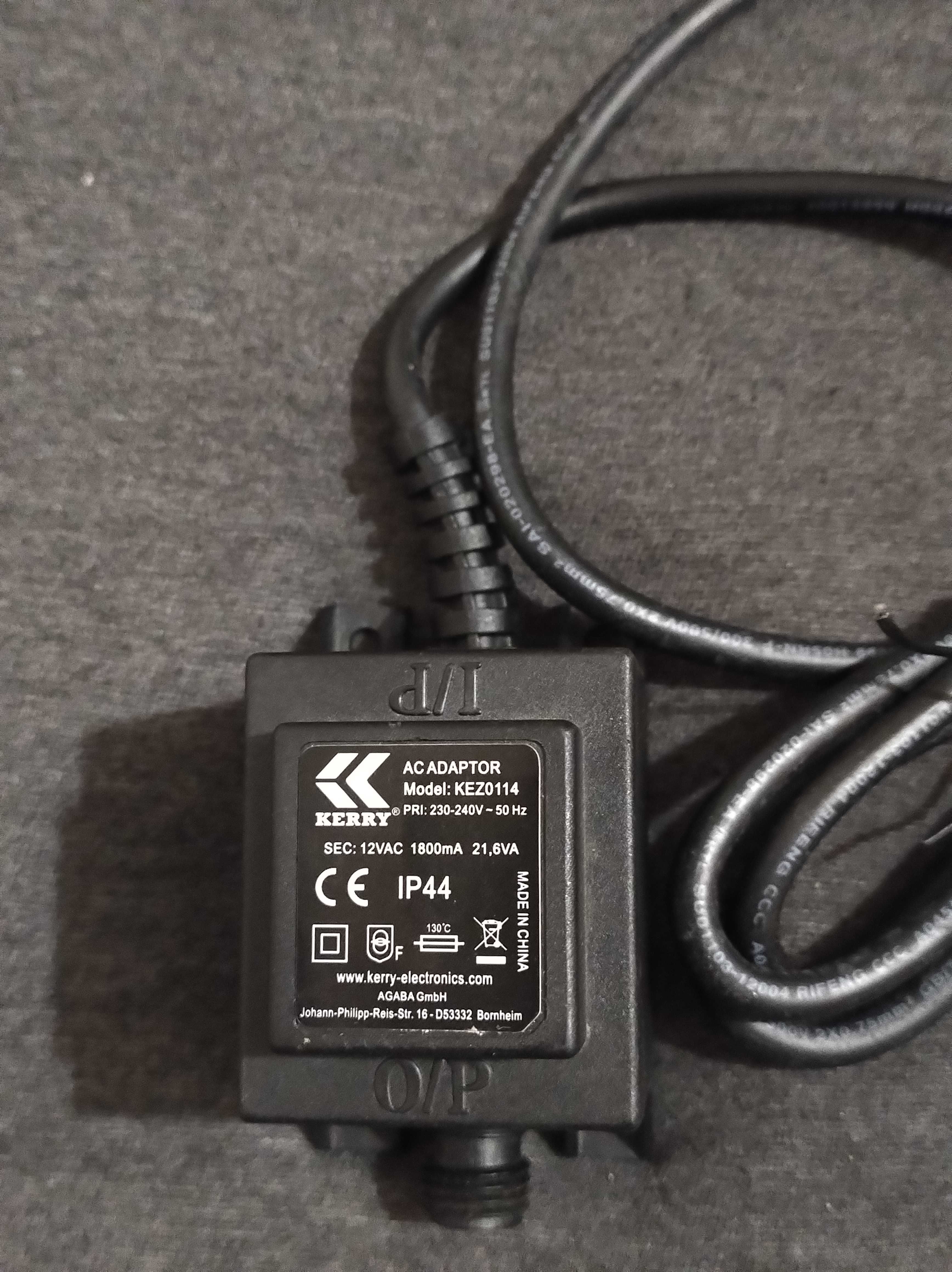 Zasilacz AC Adapter KERRY KEZ0114 – 12V 1800mA (do urządzeń 12V)