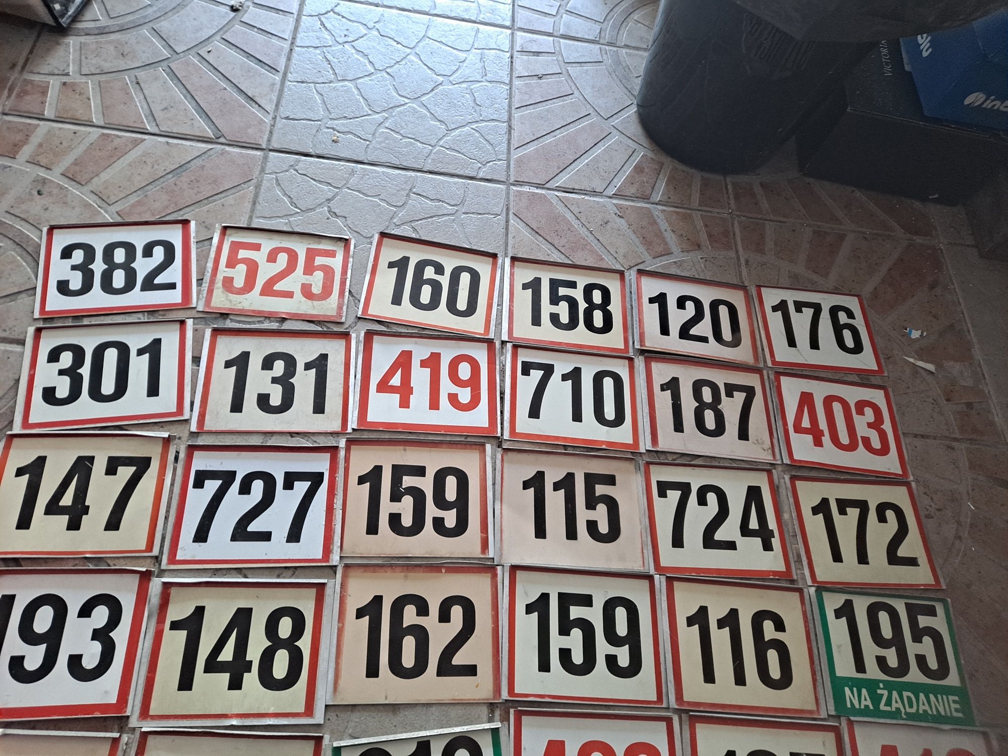 Tabliczki przystankowe ztm