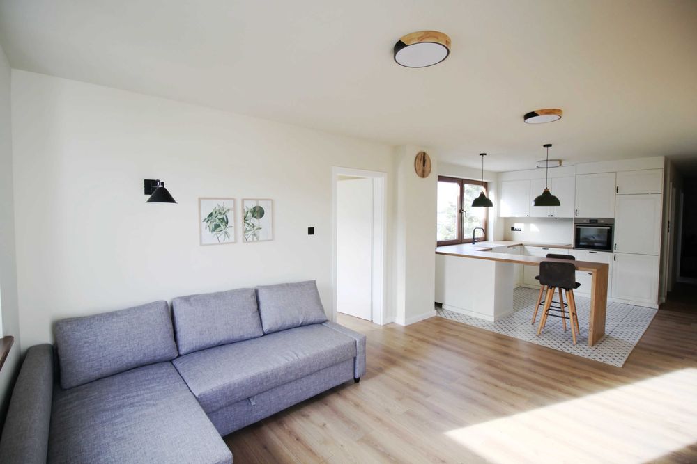 Przestronne, jasne mieszkanie-3 pokoje