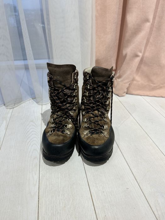 Зимове трекінгове взуття LaSportiva 39розмір, жіноче