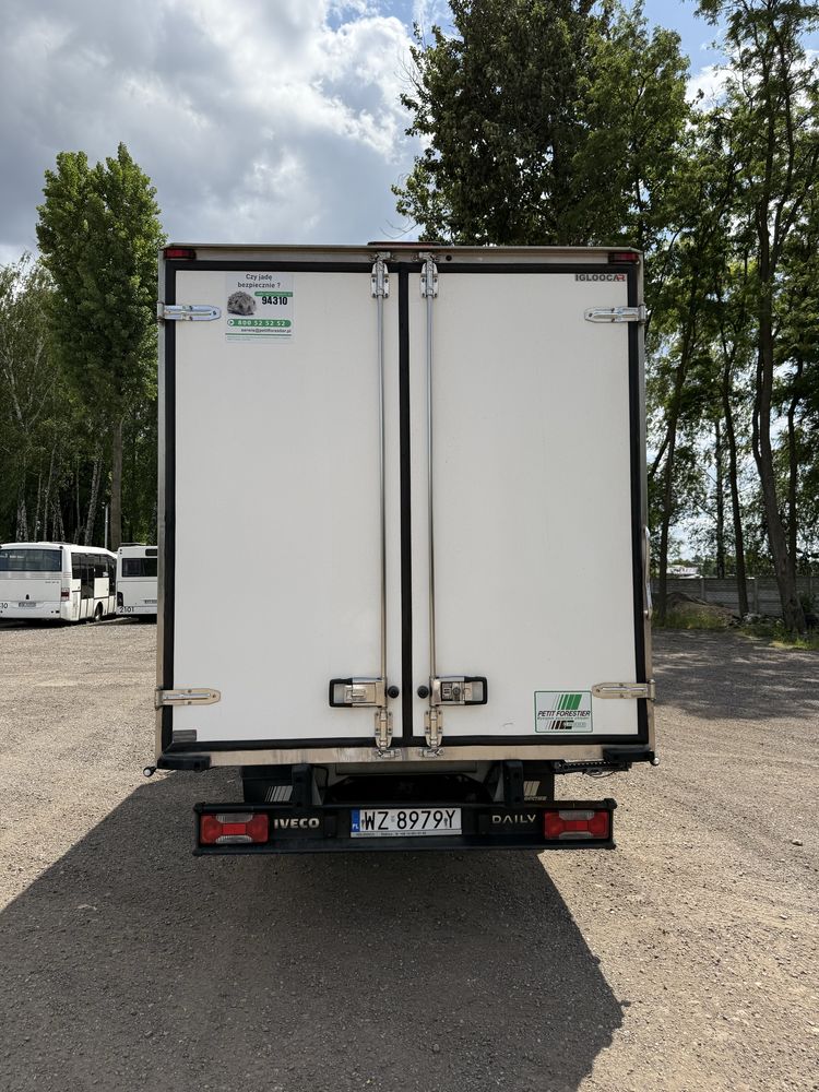Iveco Daily chłodnia 50C15. DMC 3,5t.