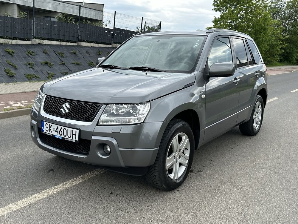 Suzuki Grand Vitara 1.9 DDIS 4x4, Skóra, Xenon, Szyberdach
