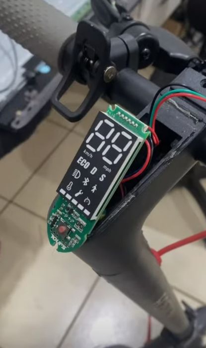 Arranjo trotinetes eletricas em santarém, Portugal