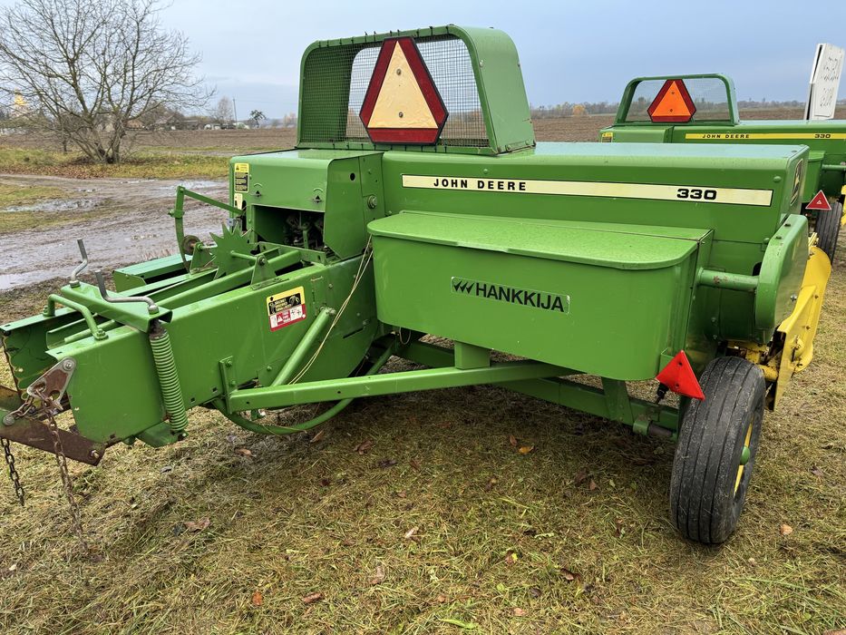 John Deere 330 Тюковий Прес Підбирач Пресс подборщик як (332-336-339)