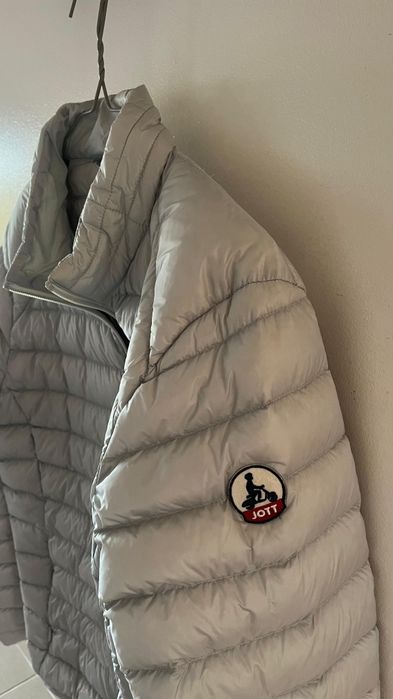 Blusão Novo JOTT