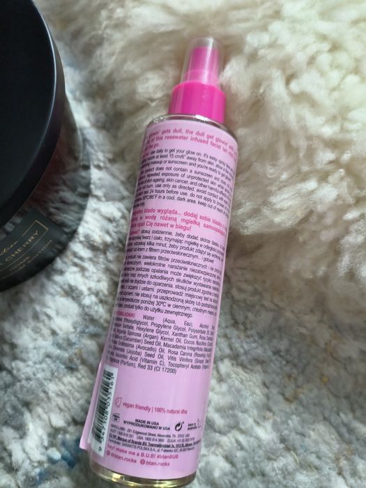 B.tan Gimmie The Glow Down Mgiełka Rozświetlająca Opalająca