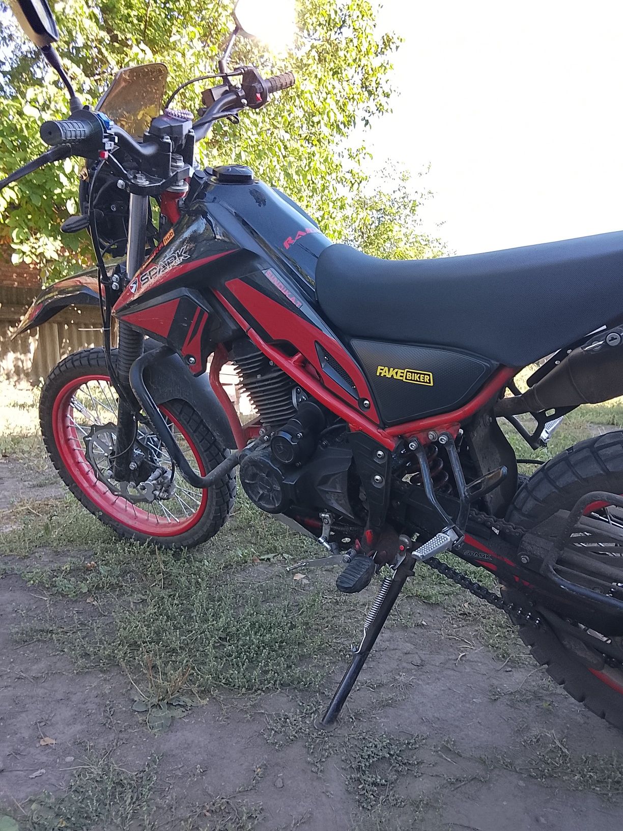 Мотоцикол SPARK250D-3
