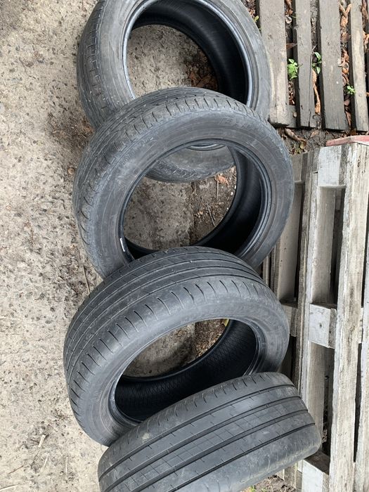 Продам гуму r17 225/50 в гарному стані