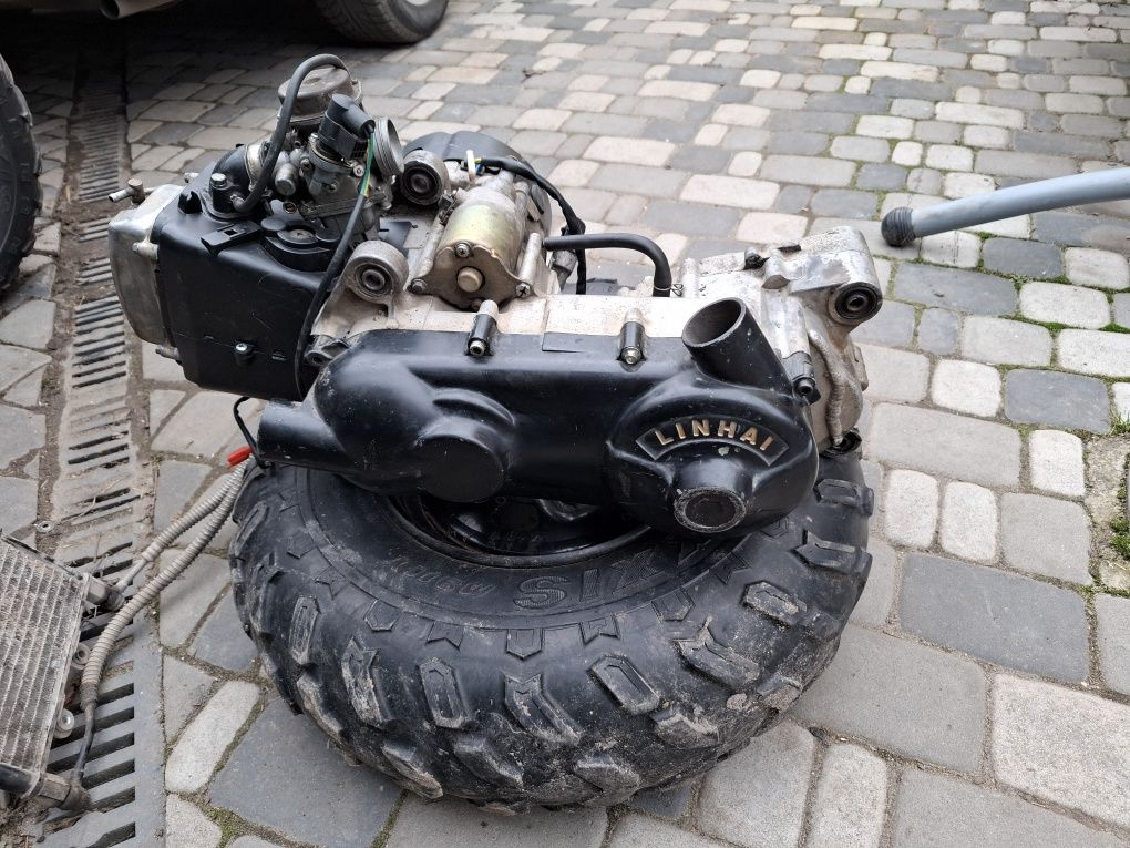 Продам мотор/двигатель  на квадроцикл  Linhai 180 кубов ATV