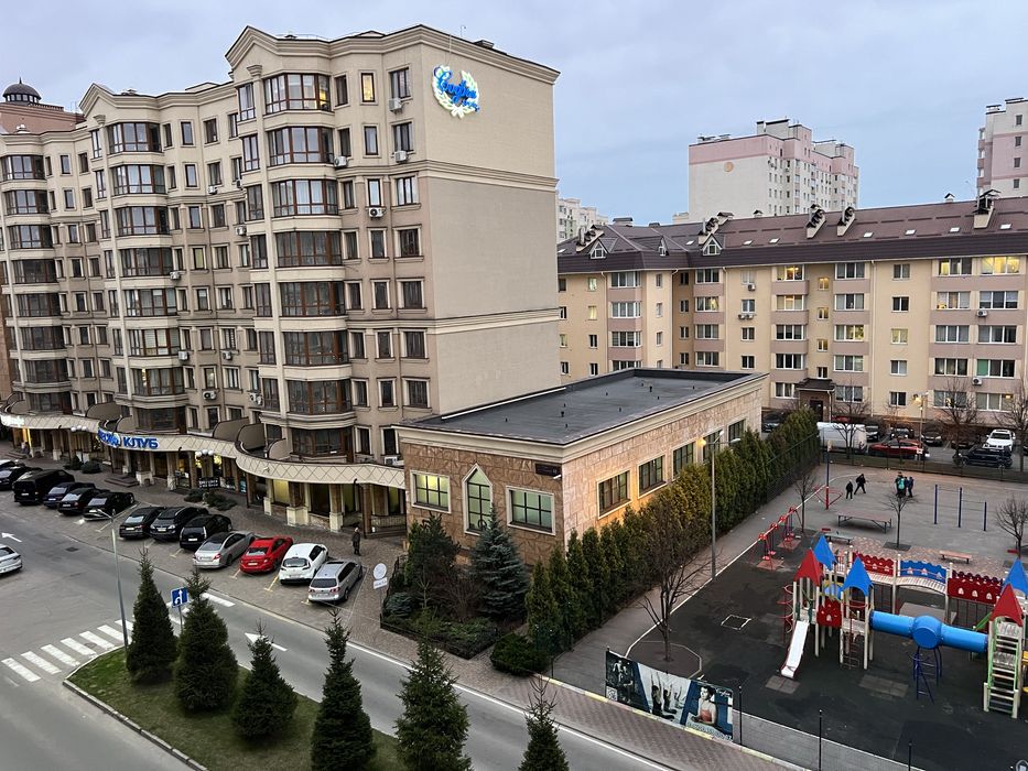 ЖК СОФІЯ 3 кімнатна,Дворівнева,Мінімальне оформлення,вул.Лесі Українки