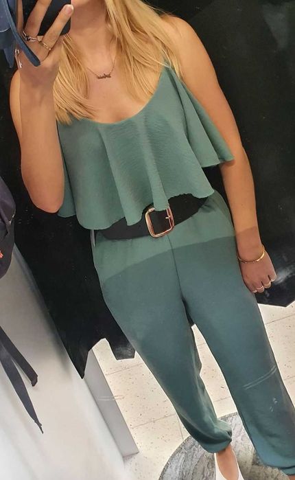 Kombinezon S zielony elegancki jak nowy