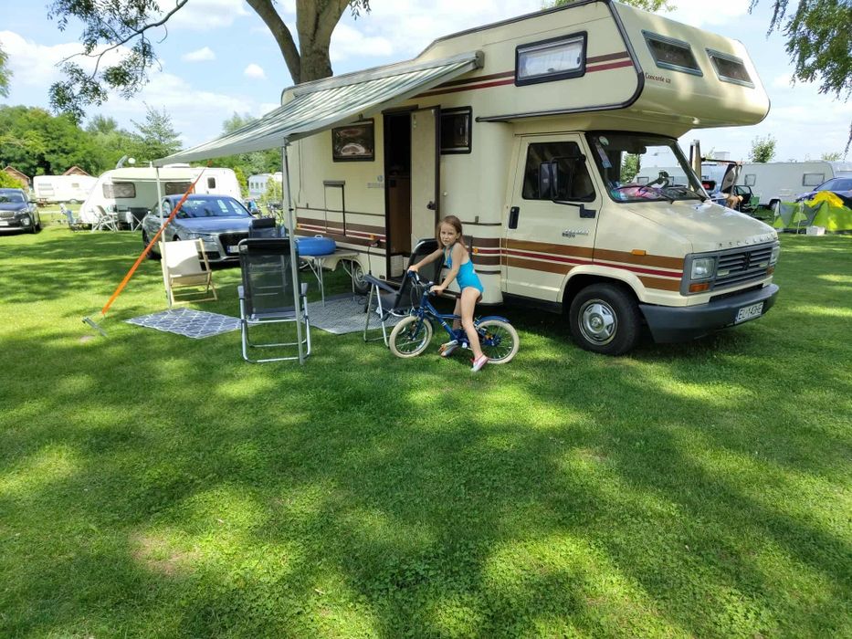 Kamper, Peugeot J5, zabudowa Concorde