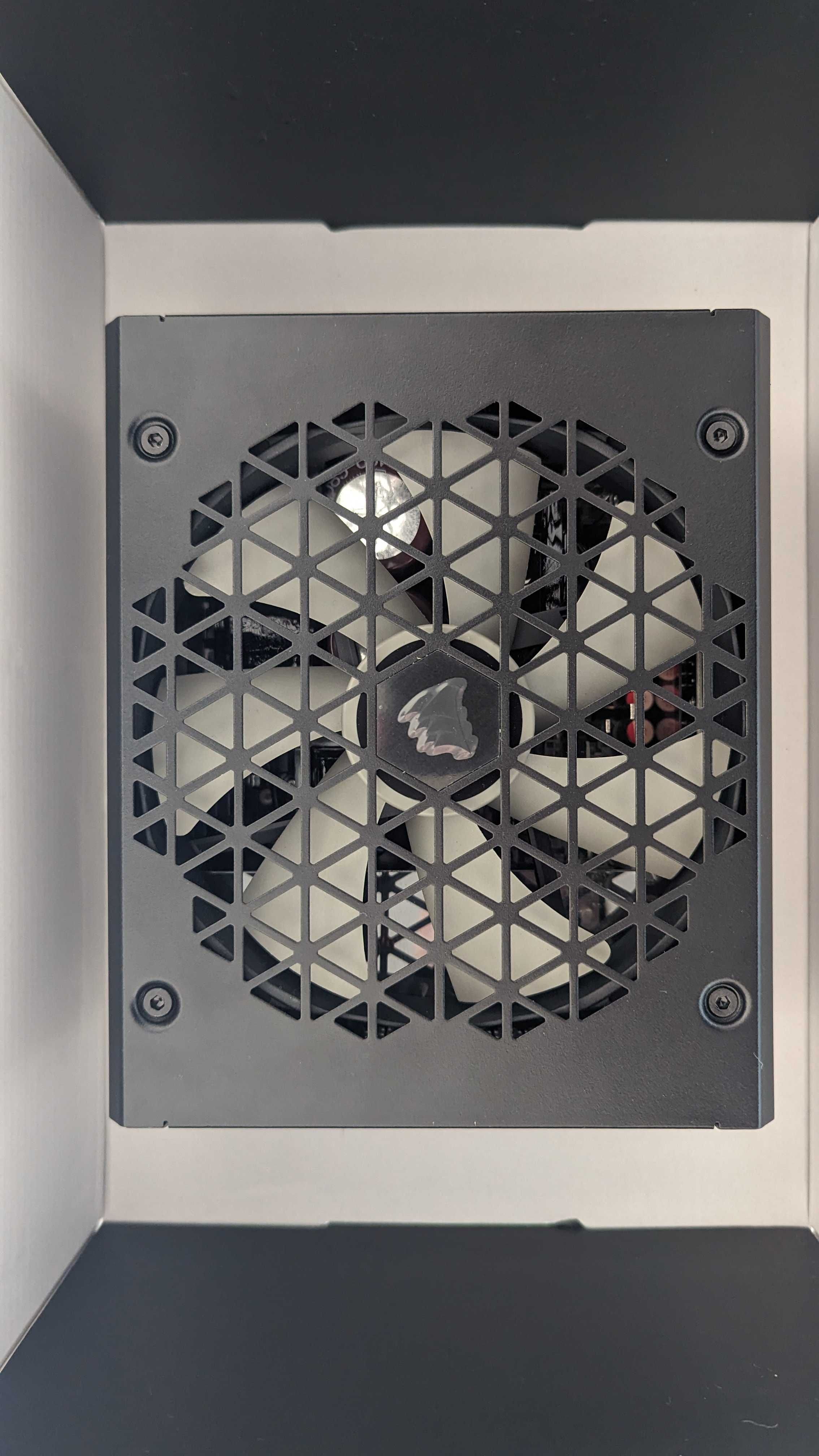 Corsair RM1200x SHIFT 1200W 80 Plus Gold Modular