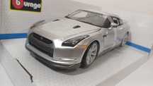 Nissan GTR R35 - Bburago