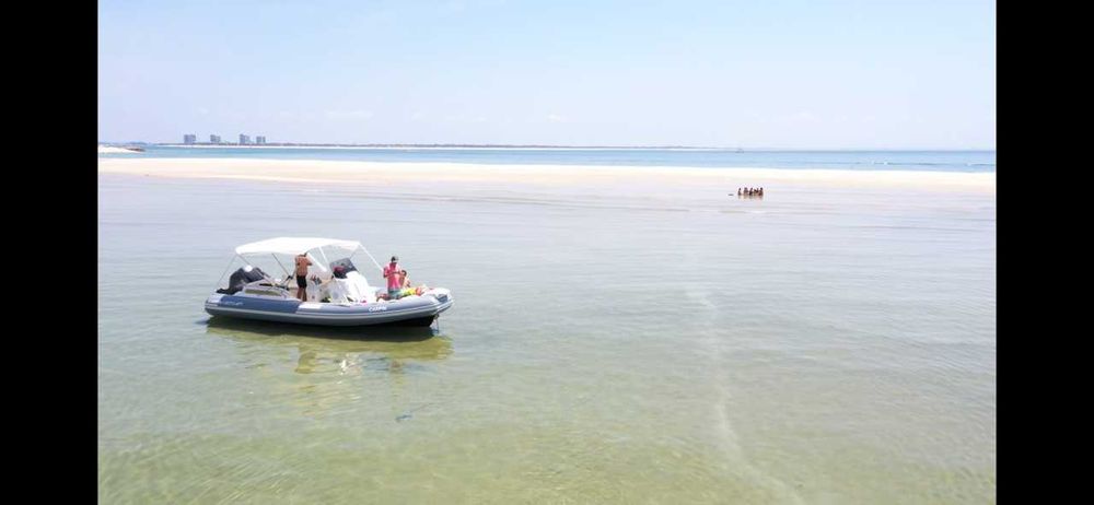 Semi rígido Joker Boat Clubman 24 + atrelado Satellite MX282