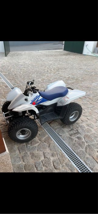 Moto 4 Suzuki-ltz-50