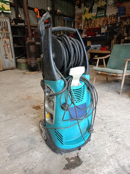Myjka ciśnieniowa Makita HW 131, 2200W, kompletna