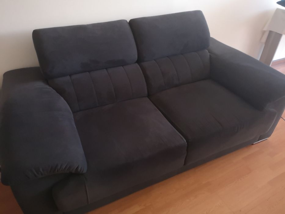 Sofá de 2 lugares em excelente estado