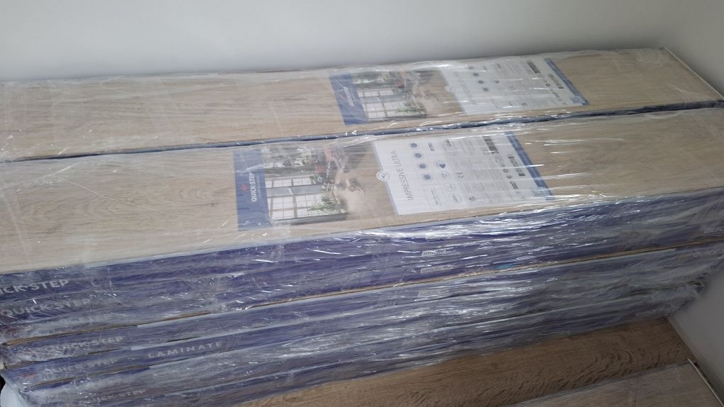 40m2 Panele podłogowe wodoodporne Quick-Step IMU1847 12mm laminowane