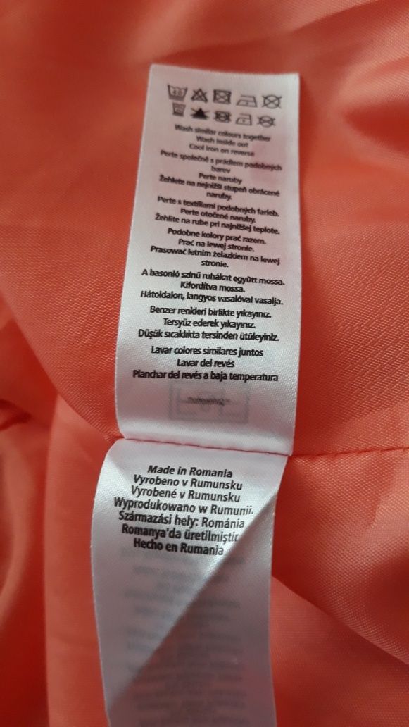 Sukienka elegancka i na codzień, z kieszeniami L